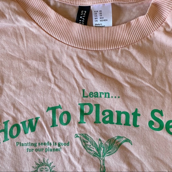 h&m tee - Picture 2 of 2